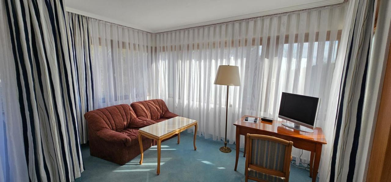 Schwaben Hotel Ebnisee מראה חיצוני תמונה
